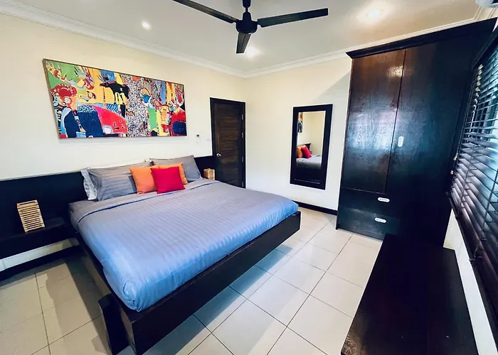 Jitsin Villa Koh Tao