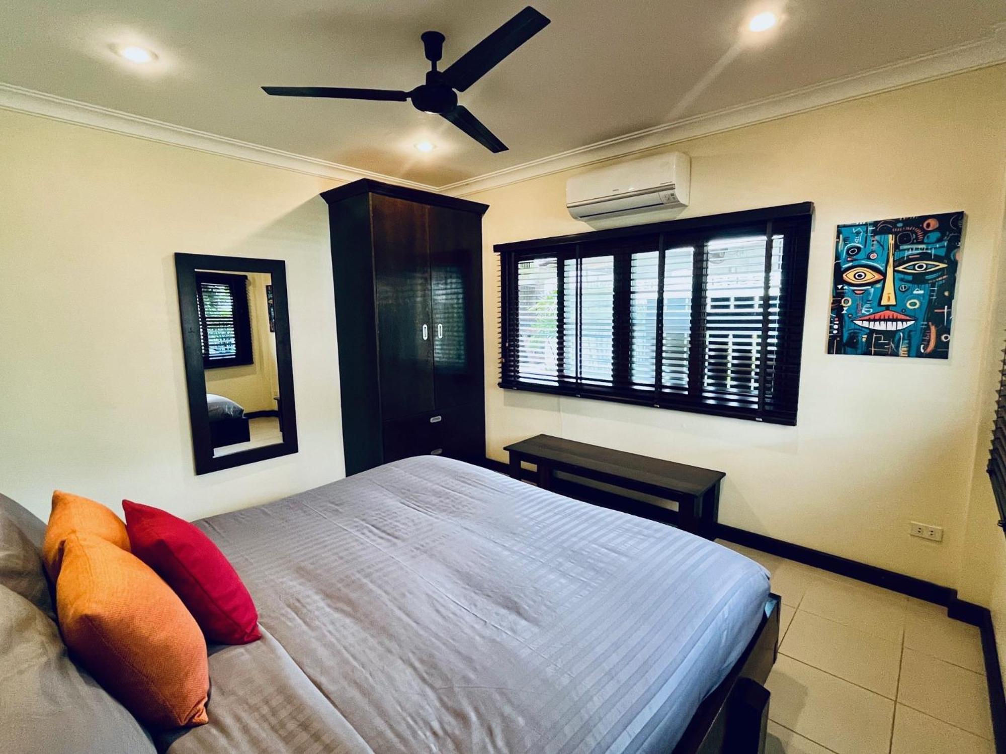 Jitsin Villa Koh Tao